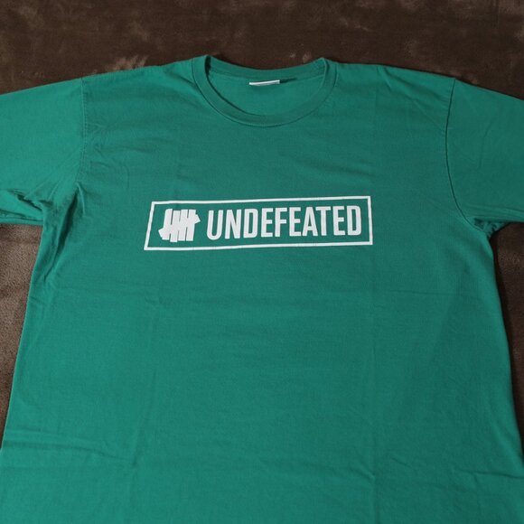 Undefeated Y2K Box Logo Tee (L) - Picture 3 of 9